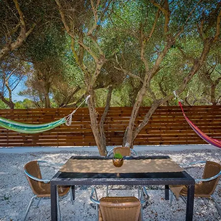 Gaia House Apartmán *